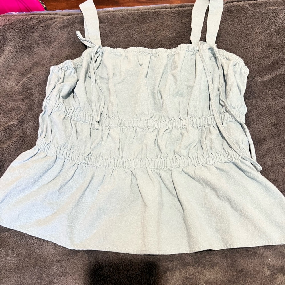 Light blue tank top size XL